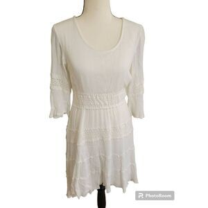 Solitaire Size Medium White Crochet Dress, Fully Lined